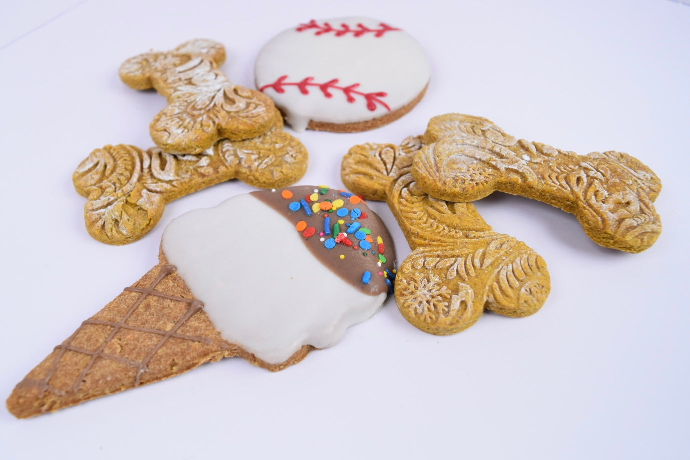 Summer Treat Box | Limited Edition | All-Natural Dog Treats | Ellie's Gourmet Barkery